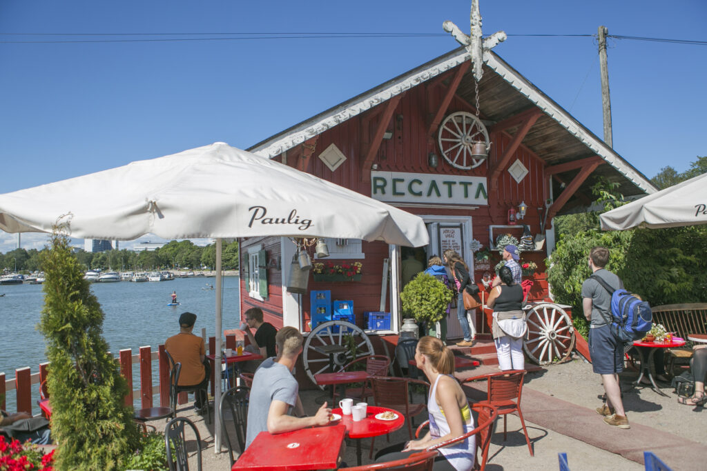 Cafe Regatta sijaitsee Töölössä